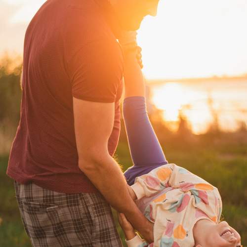 dad with daughter
