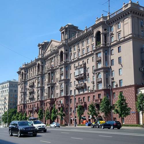 Улица Земляной вал