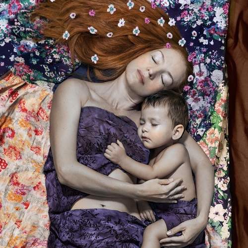 Густав Климт «Материнство»