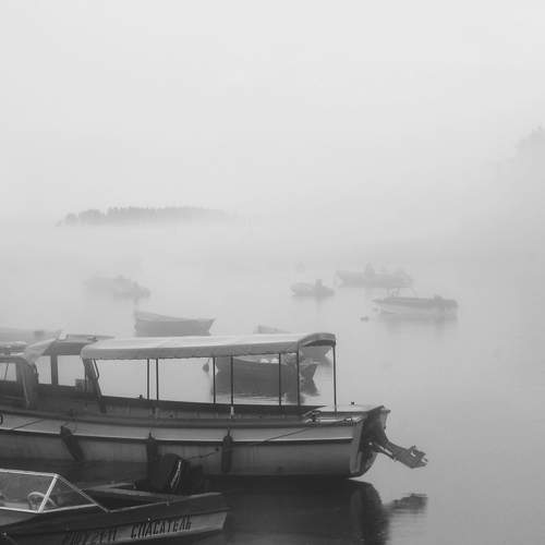 У причала