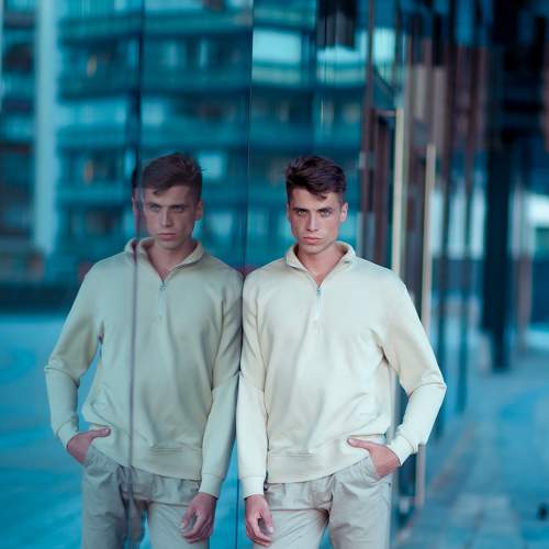 Photo #8227128