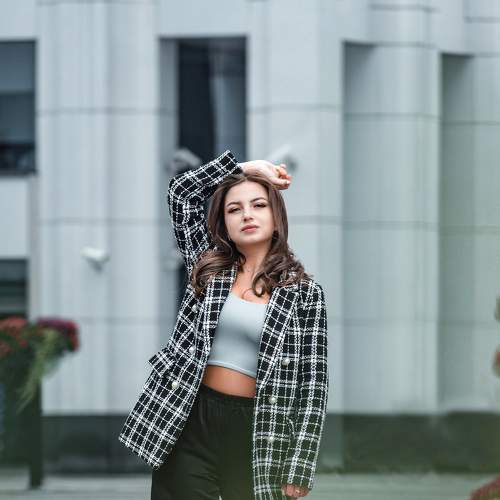 Photo #8289180