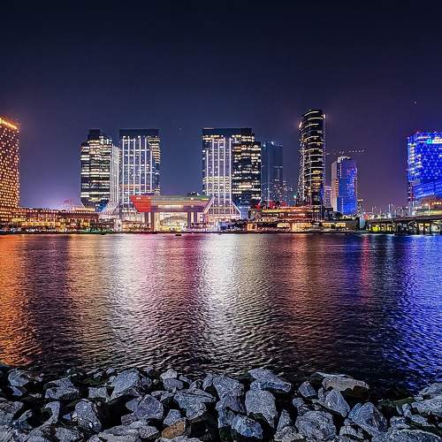 Lighting up AbuDhabi's night sky