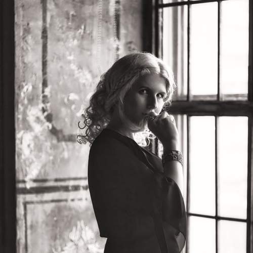 Photo #8468008