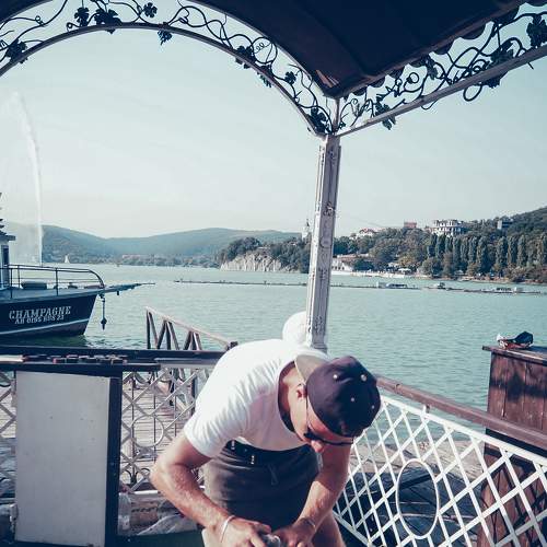 Photo #8532903