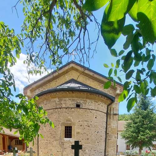 Photo #8715635