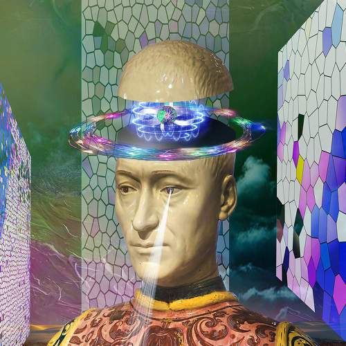 «ТАЙНАЯ ЖИЗНЬ БЮСТА СТРОЦЦИ».