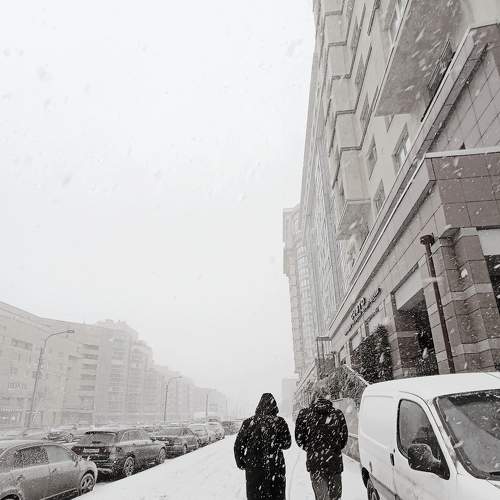 Снегопад в городе