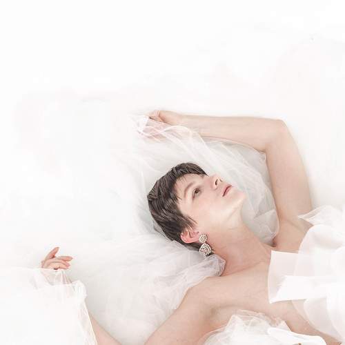 Женственность