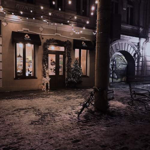 Photo #8889276