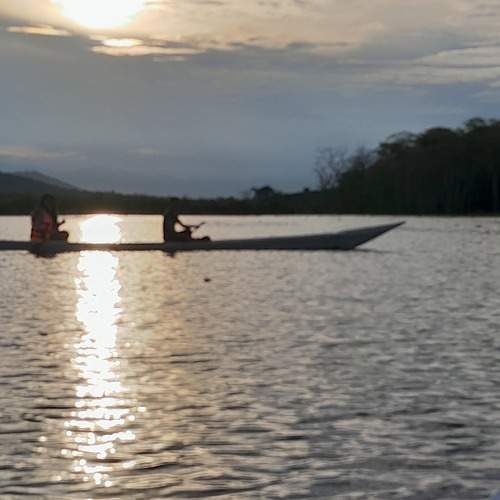 Atardecer en la Laguna de Ricuricocha