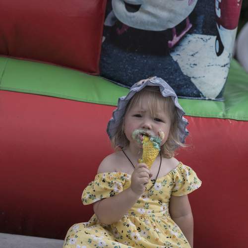 Photo #8976477