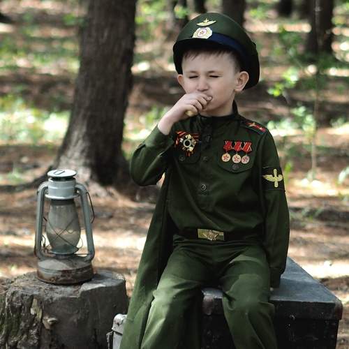 На привале.