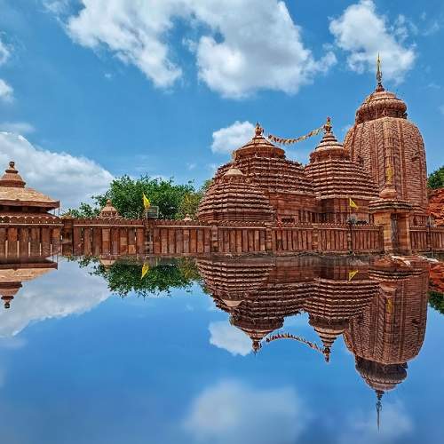 Reflection of modern architecture