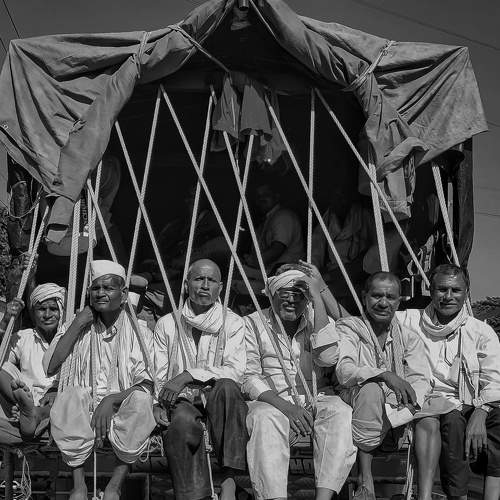 Warkari druing their wari to Pandarpur