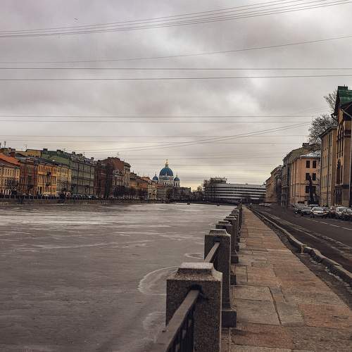 Пустой Петербург