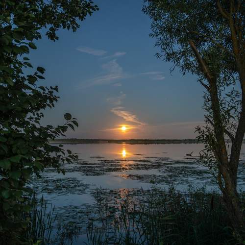 Восход луны