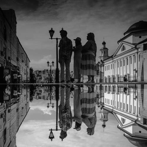 Вверх ногами / Upside down