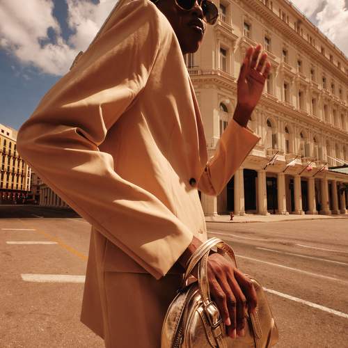 Photo #9457847