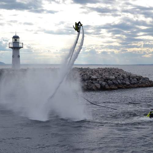 Photo #9484757