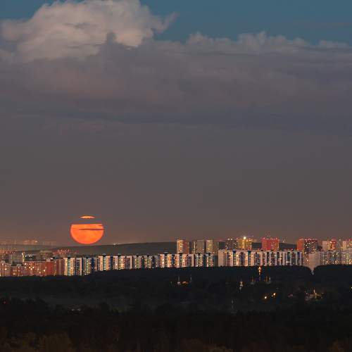 Лунный восход в Новопеределкино