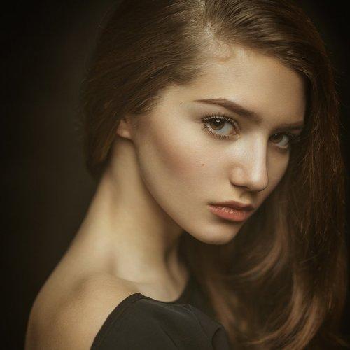 *Kristin*