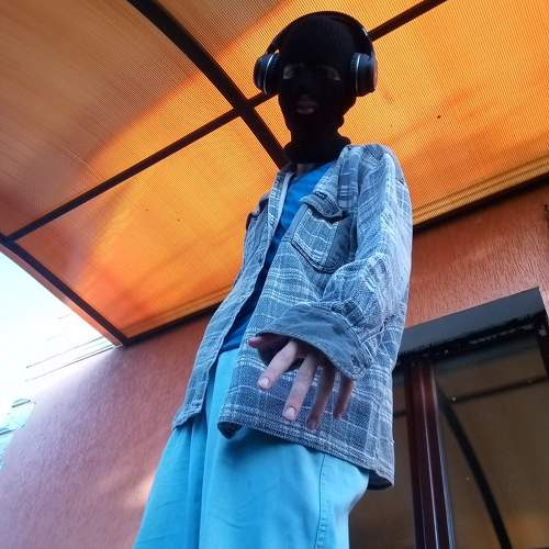 Photo #9608206