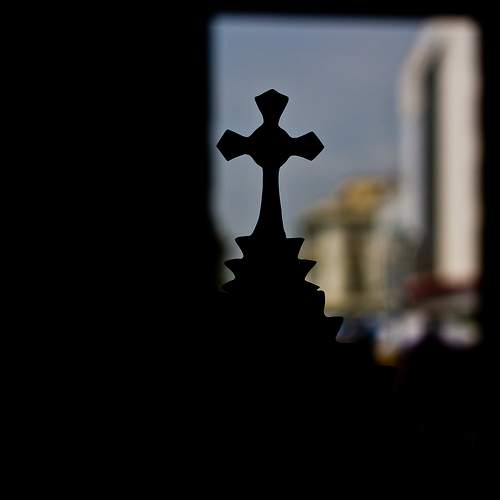 La cruz va por dentro...