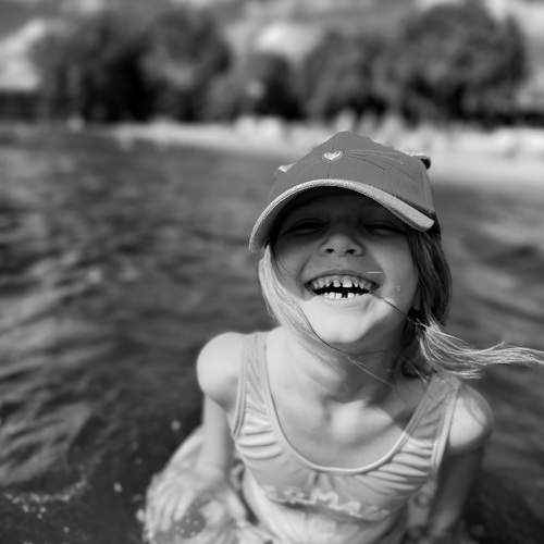 Photo #9695176