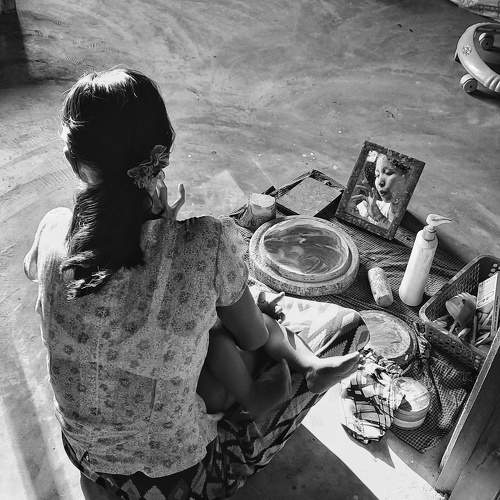 Traditional makeup