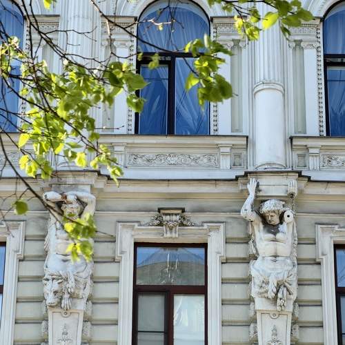 Photo #9730052