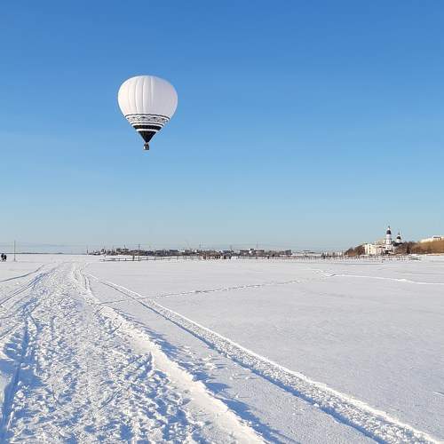 Вверх
