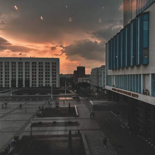 Sunset Geometry