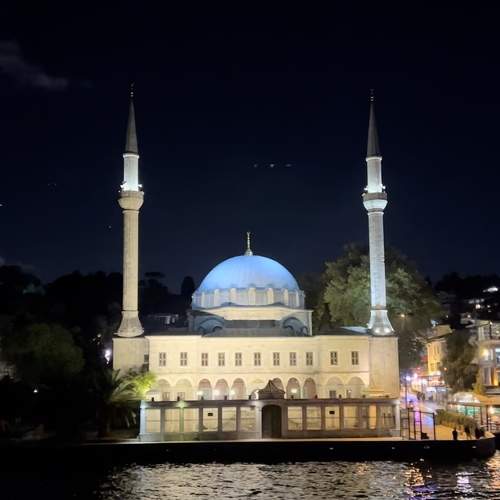There are n+1 beautiful mosques to see in Istanbul