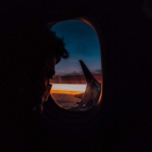 I'm looking at the rising sun .