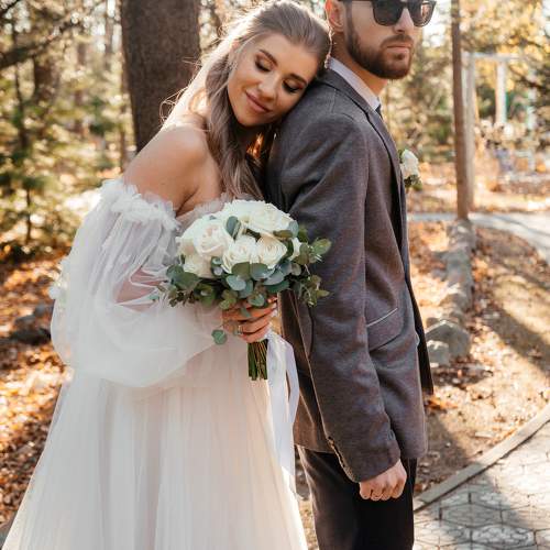 Photo #9933982