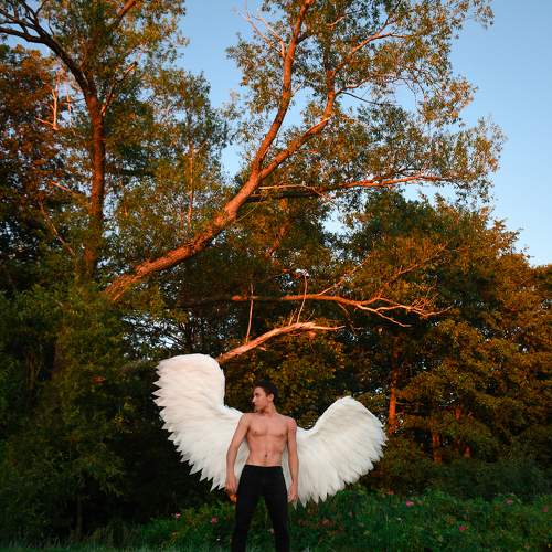 Photo #9969283