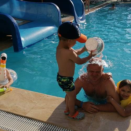 Photo #10042316