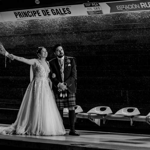 B&W - Subway Wedding Session