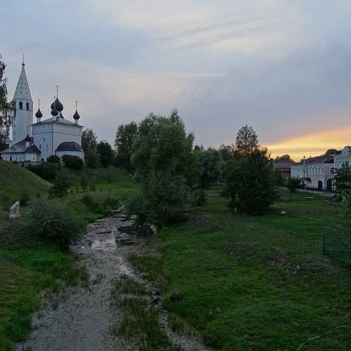 Photo #10140415