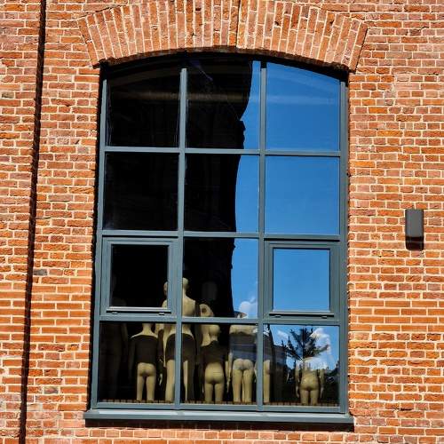 Photo #10180396