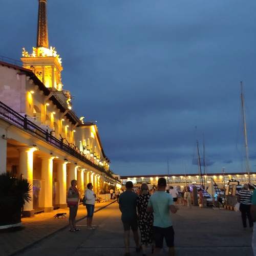 Photo #10203888