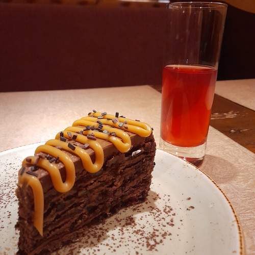 Photo #10244821