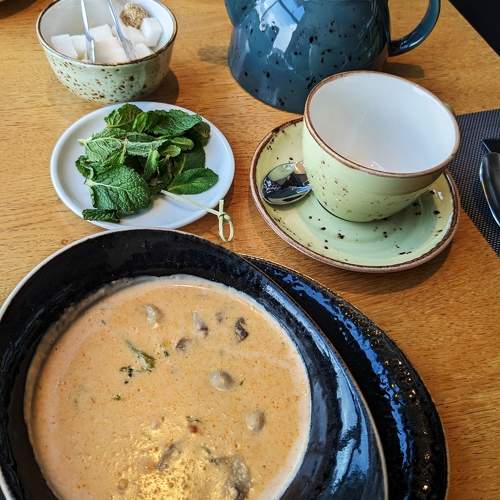 Photo #10313600
