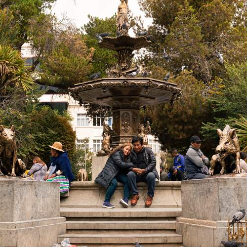 Oruro, dos vidas, una historia