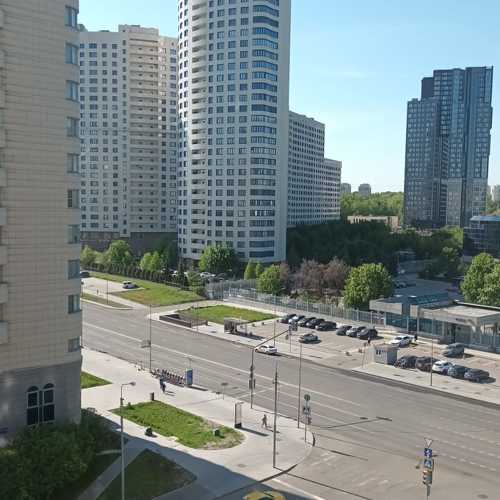 Photo #10323998