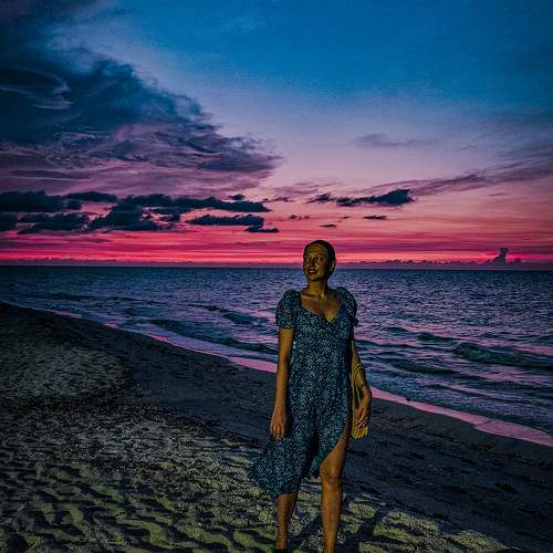 Photo #10331215