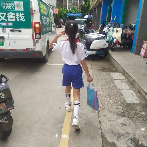 Photo #10345425