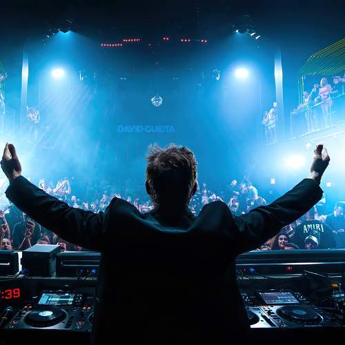 Photo #10349530