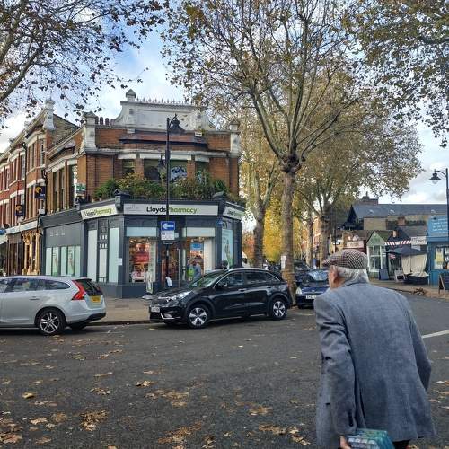 Photo #10401645